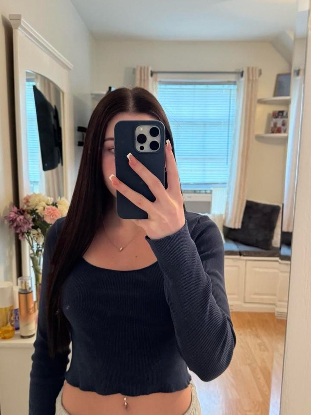 Brandy Melville Navy Ribbed Scoop-Neck Crop Top